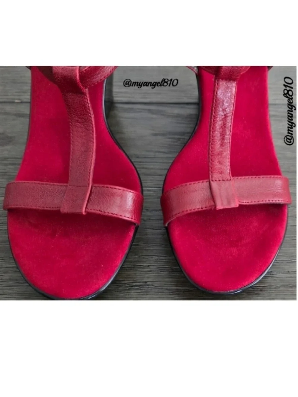 AEROSOLES Red Leather T-Strap Wedge Sandals with Black Wedge Sole, Size 9.5